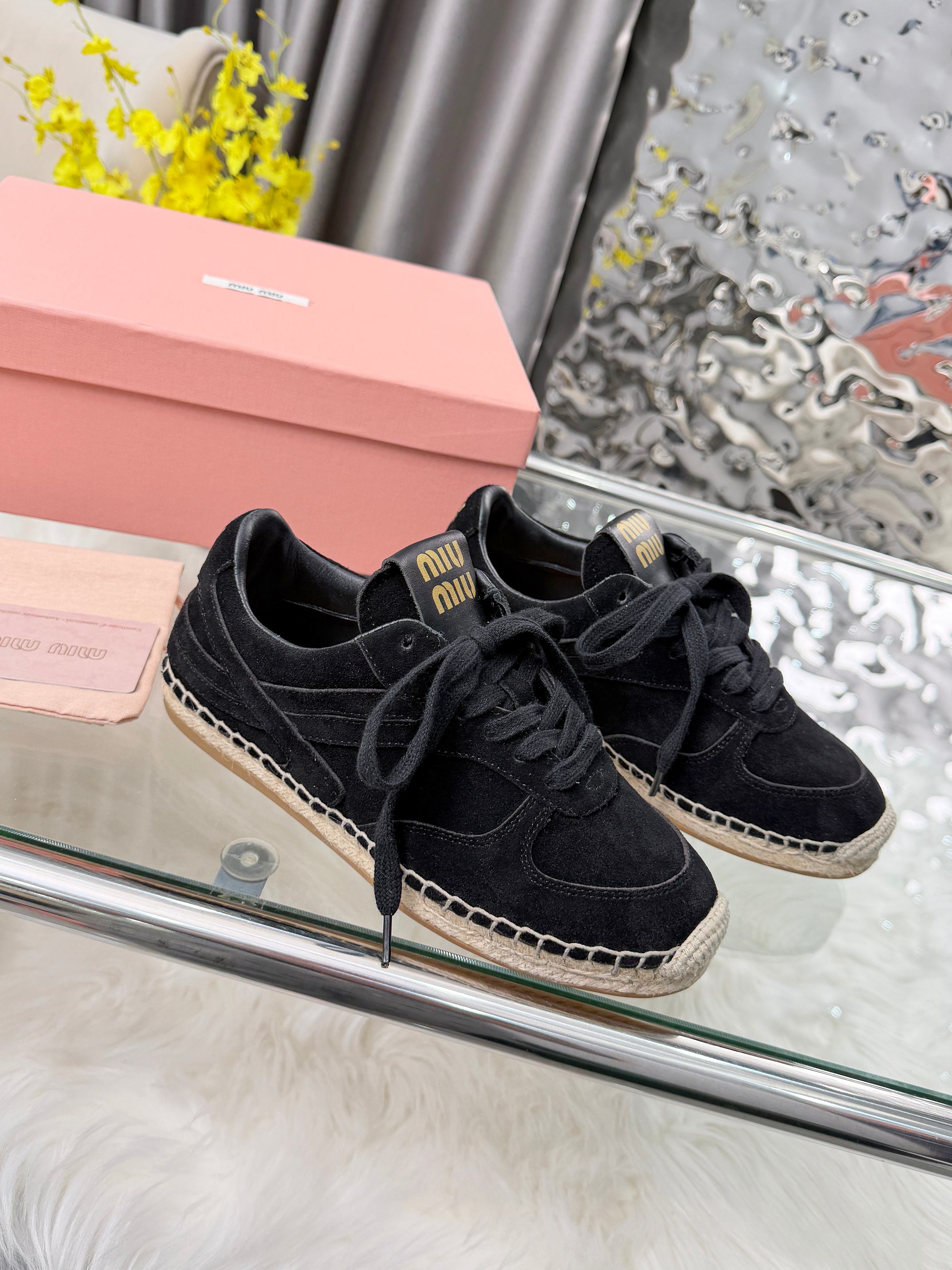 MIUMIU 26S SNEAKERS IN BLACK SUEDE