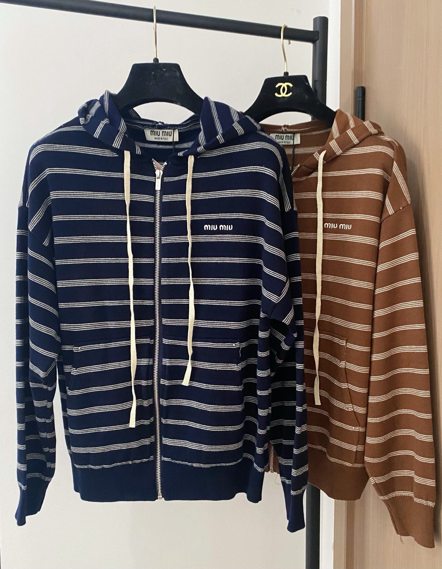 MIUMIU CARDIGAN STYLE 215