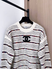 CHANEL 25S LONG-SLEEVE SWEATER 534