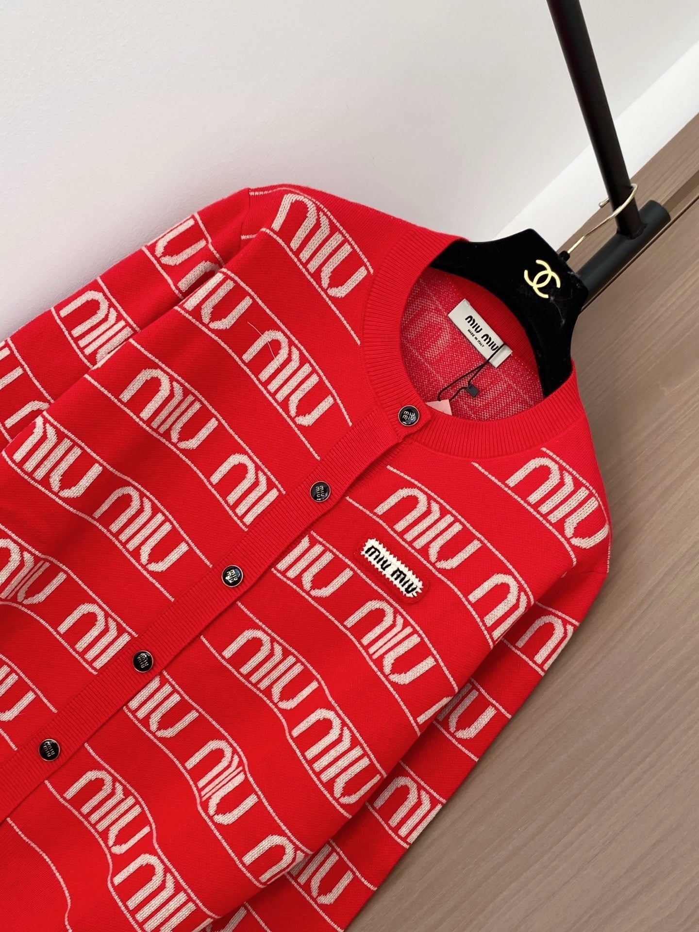 MIUMIU CARDIGAN STYLE 703