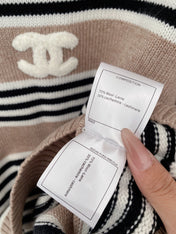 CHANEL 26S CREW NECK SWEATER 856