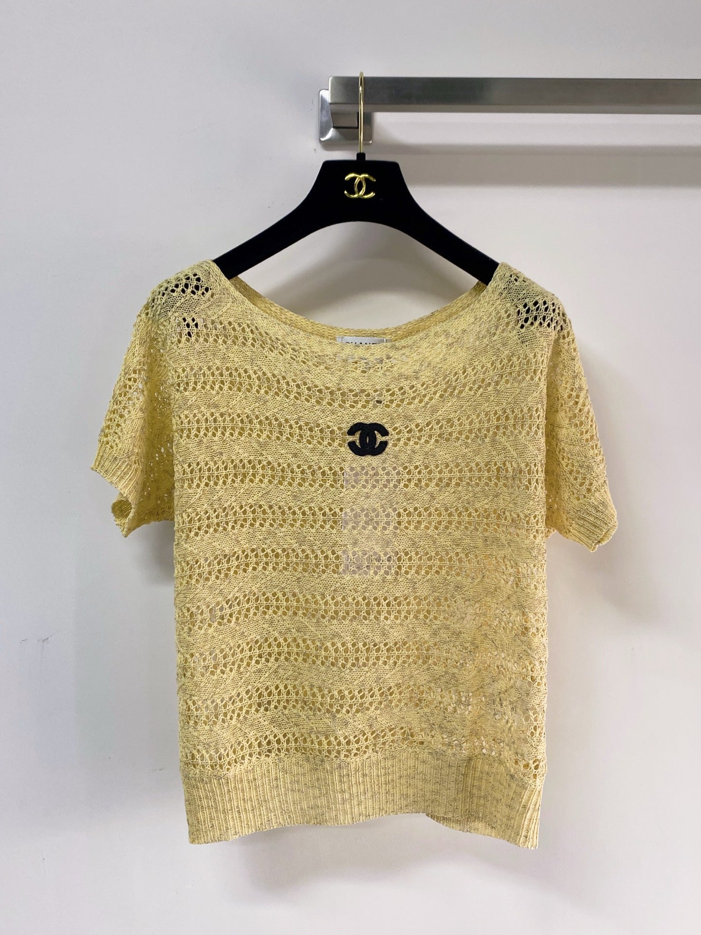 CHANEL 26S SHORT-SLEEVE KNIT TOP STYLE 1089