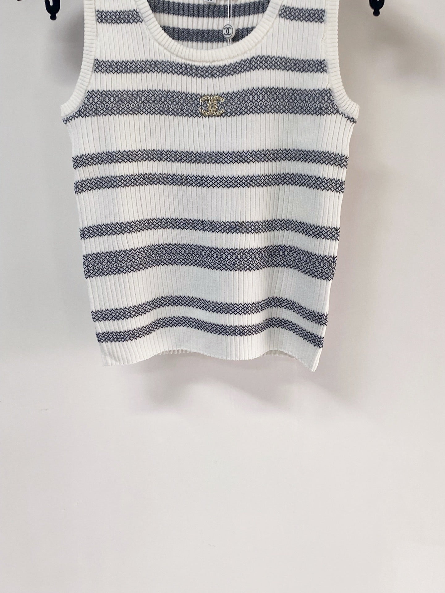 CHANEL 26S KNIT TANK TOP STYLE 1090