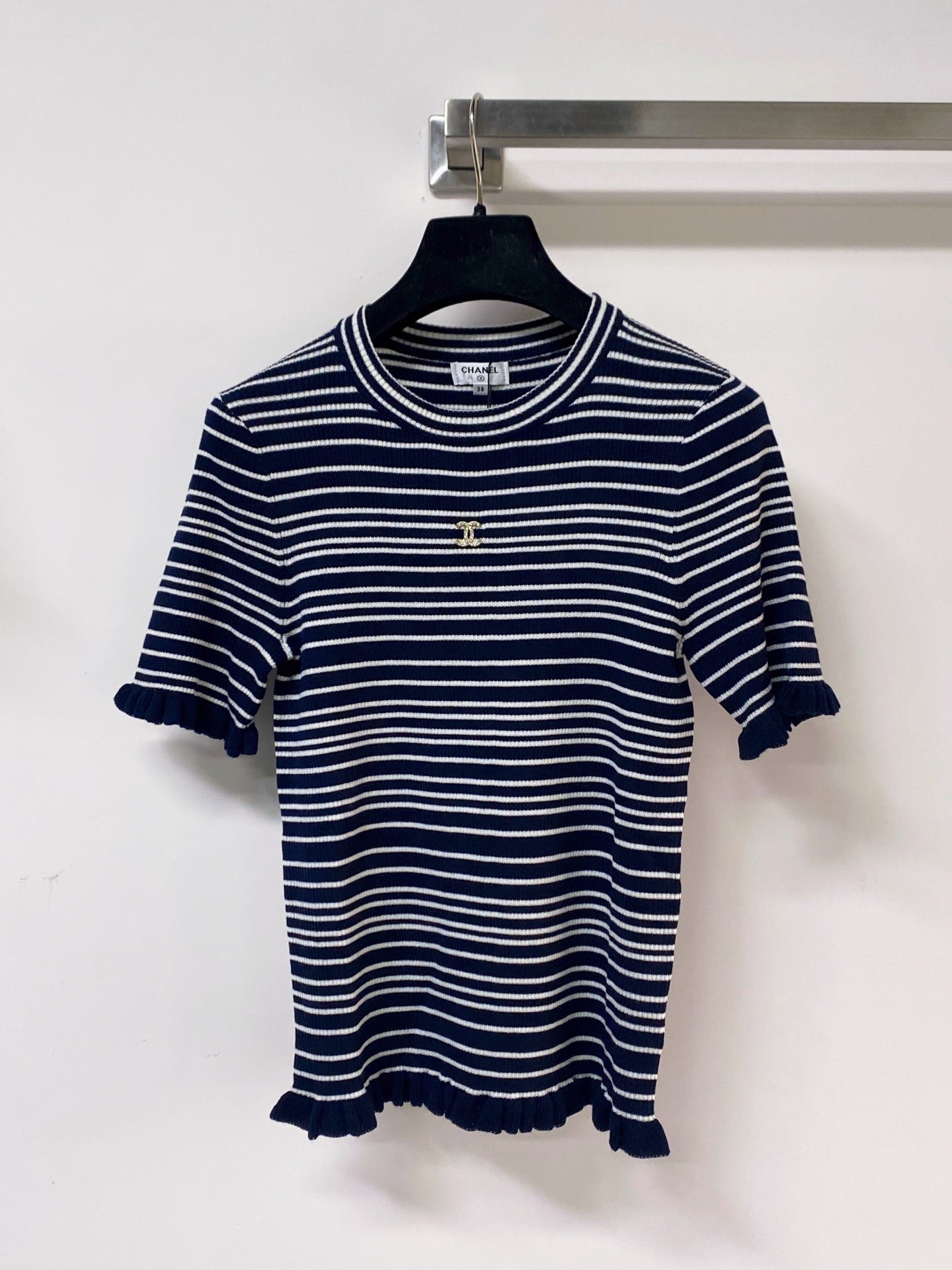 CHANEL 26S SHORT-SLEEVE SWEATER STYLE 1052