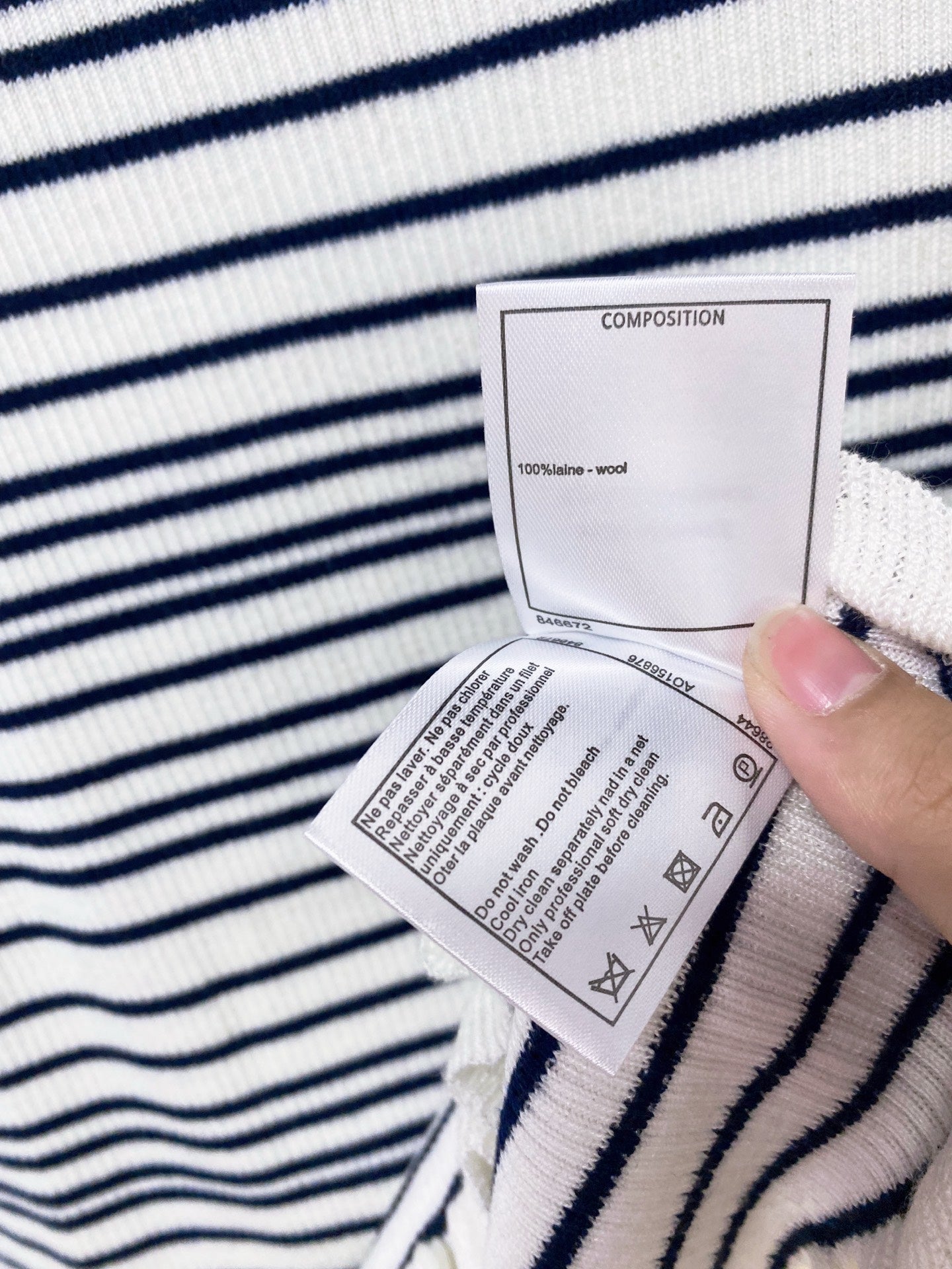 CHANEL 26S SHORT-SLEEVE SWEATER STYLE 1051