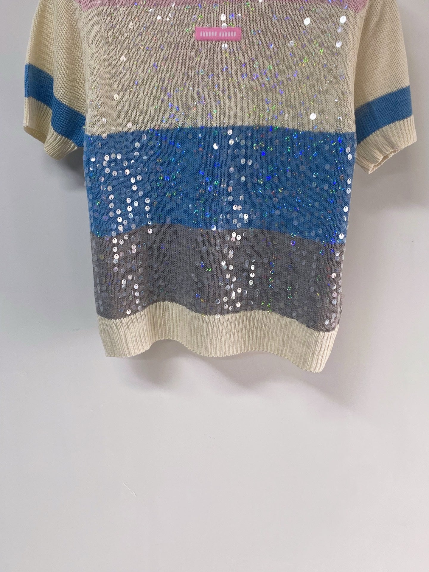 MIUMIU 26S SHORT-SLEEVED SWEATER STYLE 1129