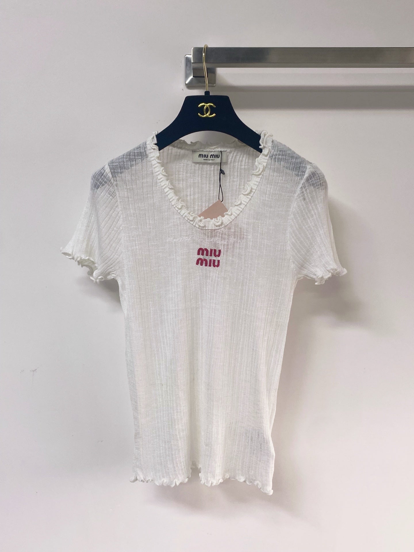 MIUMIU 26S SHORT-SLEEVED SWEATER STYLE 1135