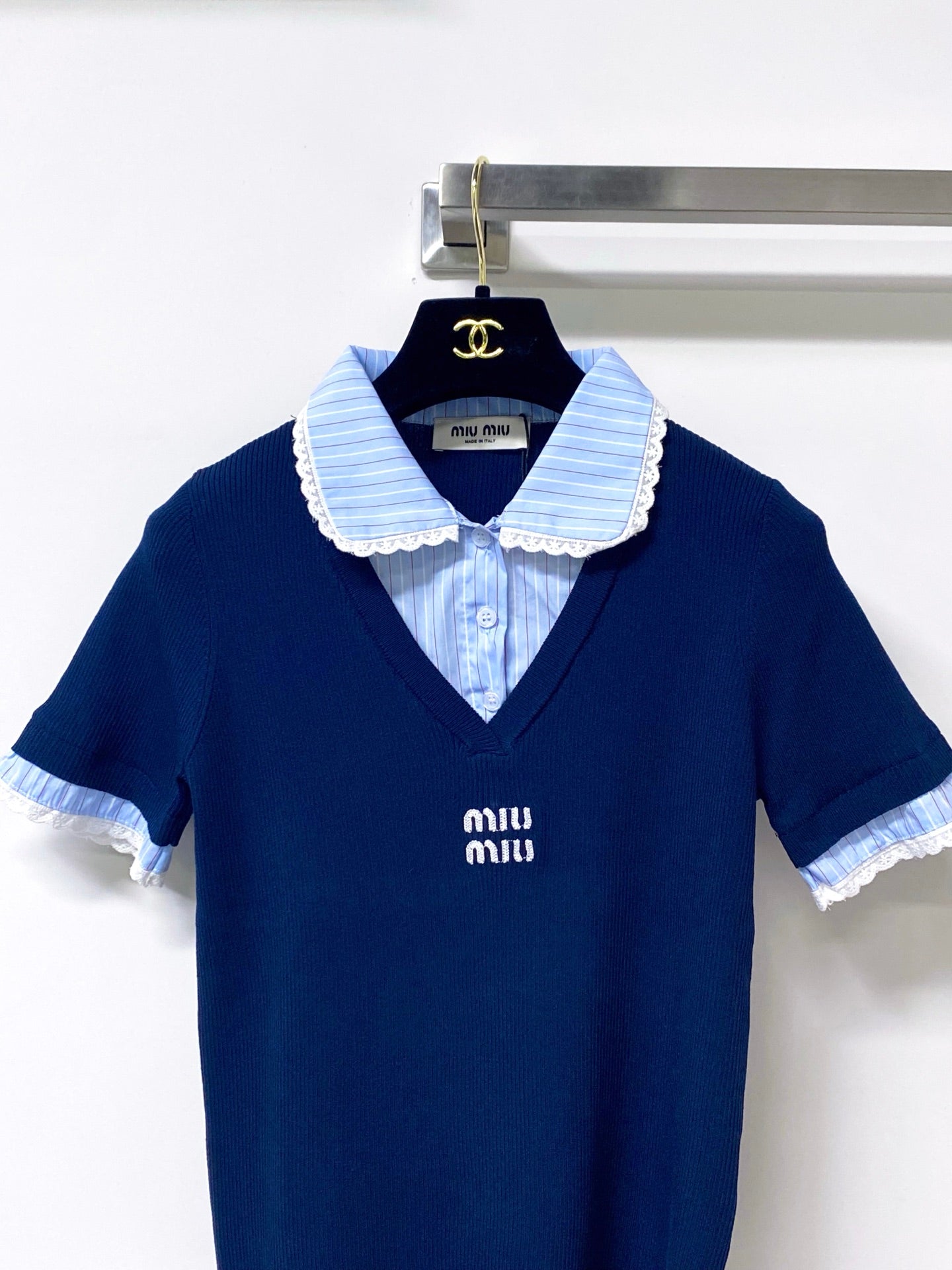 MIUMIU 26S SHORT-SLEEVED KNIT POLO SHIRT STYLE 1055
