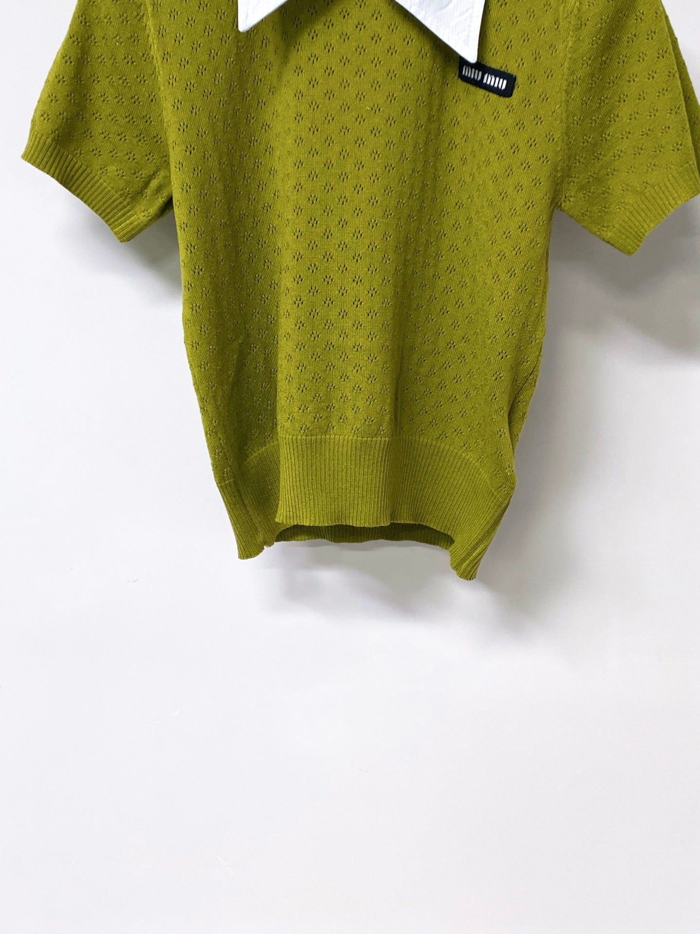 MIUMIU 26S SHORT-SLEEVED KNIT POLO SHIRT STYLE 1056