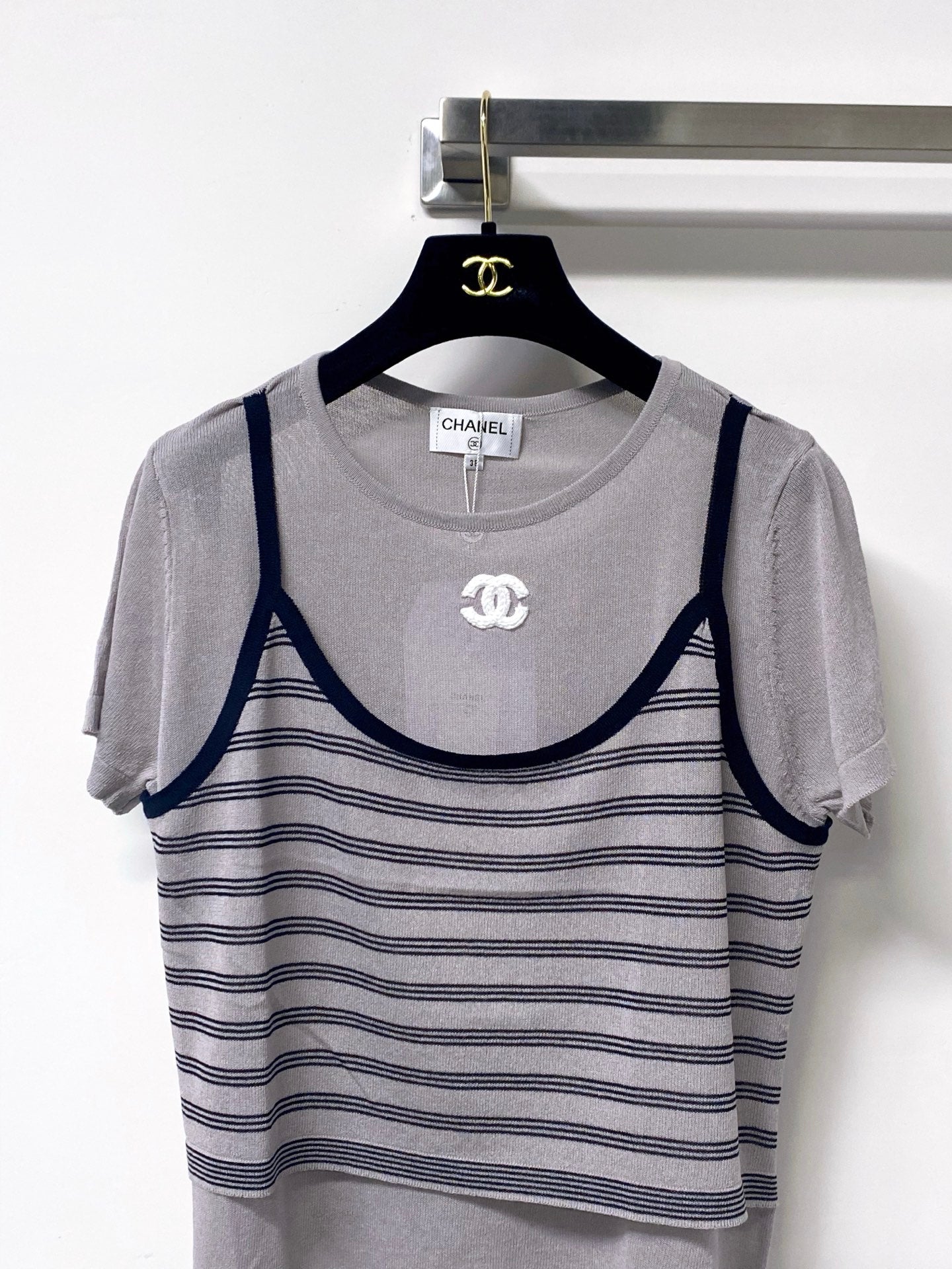 CHANEL 26S SHORT-SLEEVED KNIT SHIRT STYLE 1181