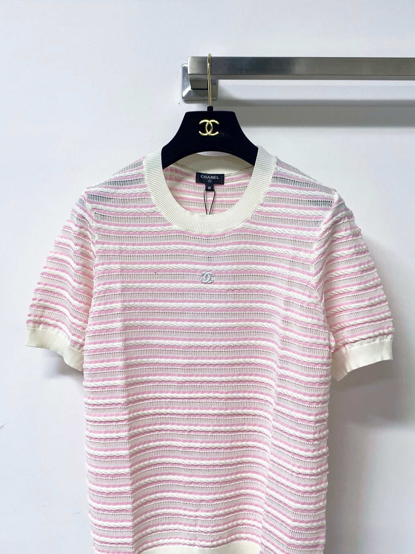 CHANEL 26S SHORT-SLEEVE KNIT TOP STYLE 1145