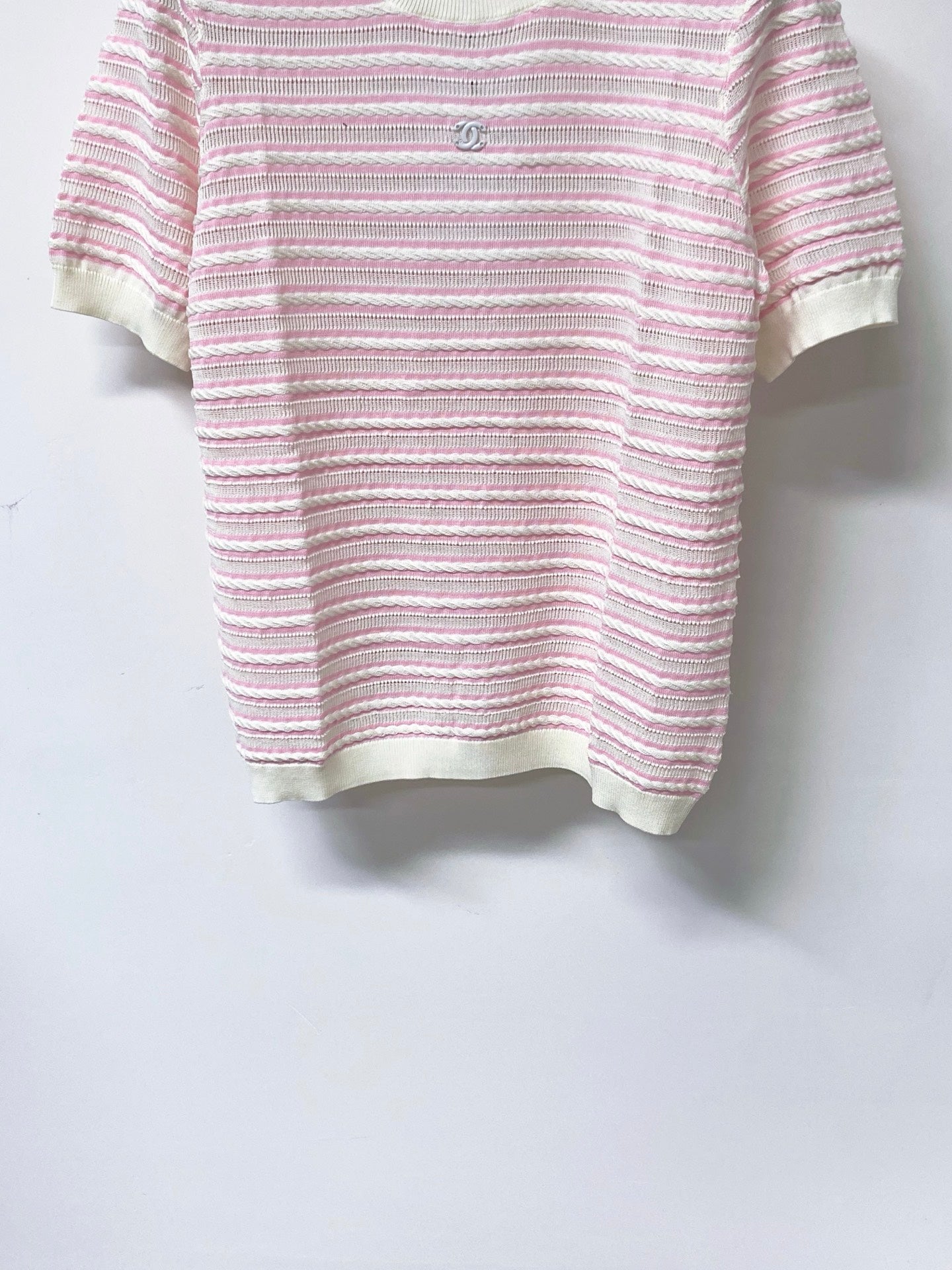 CHANEL 26S SHORT-SLEEVE KNIT TOP STYLE 1145