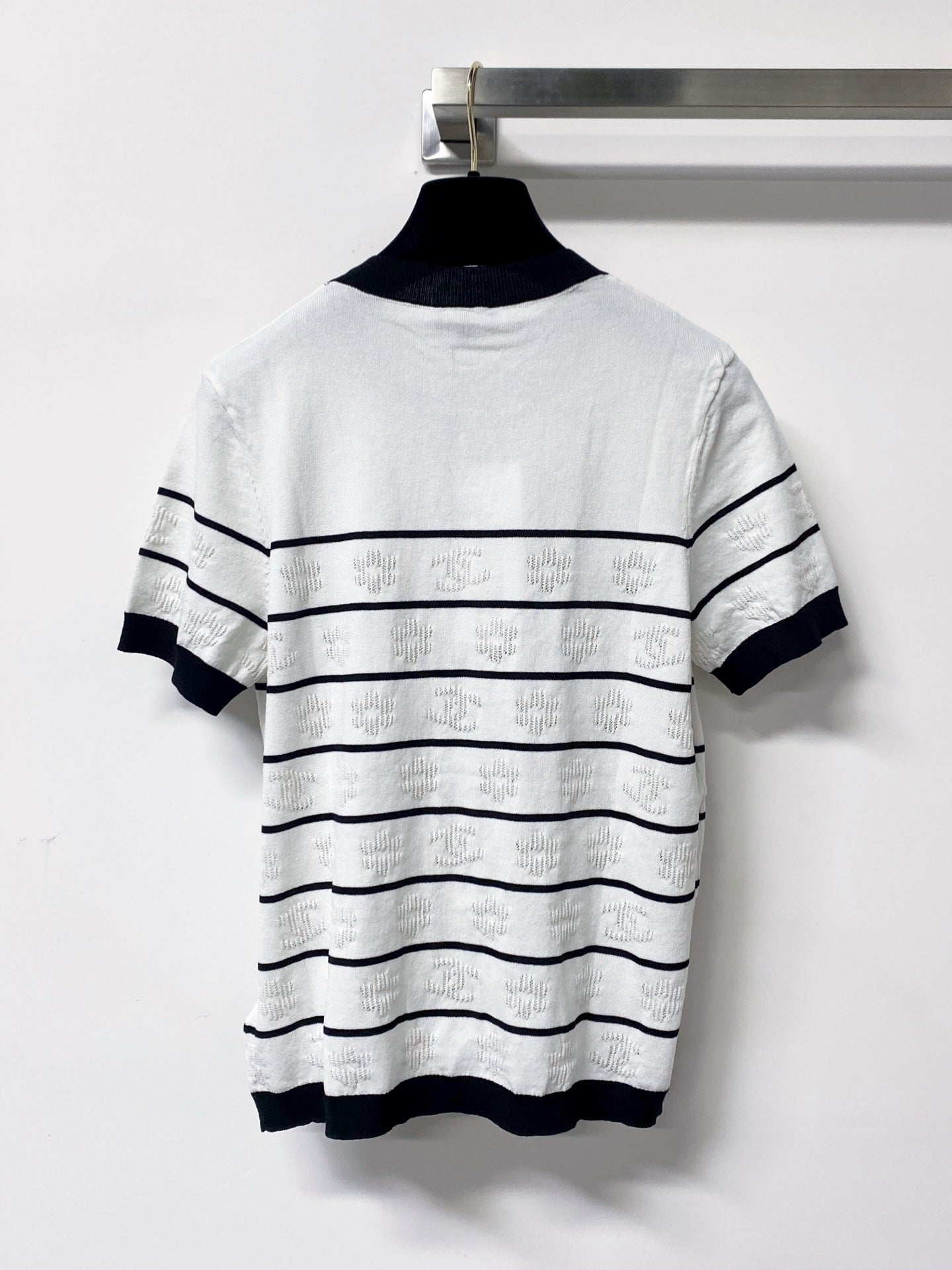 CHANEL 26S SHORT SLEEVE KNIT T-SHIRT STYLE 1265