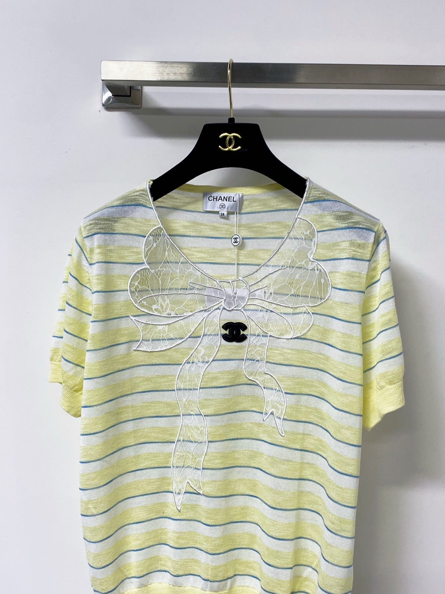 CHANEL 26S SHORT-SLEEVE T-SHIRT 1399