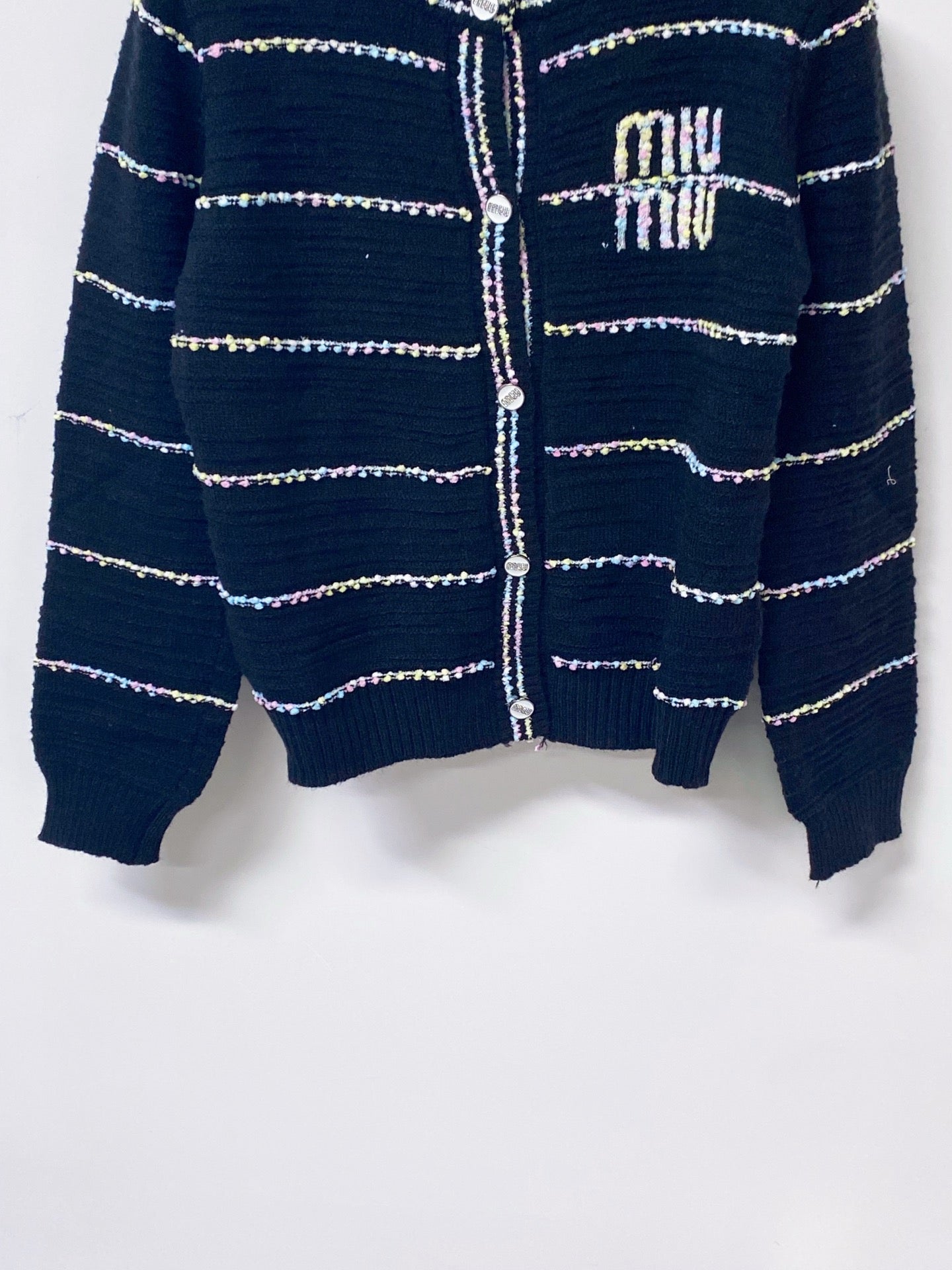 MIUMIU 26S CREWNECK KNIT CARDIGAN 1585