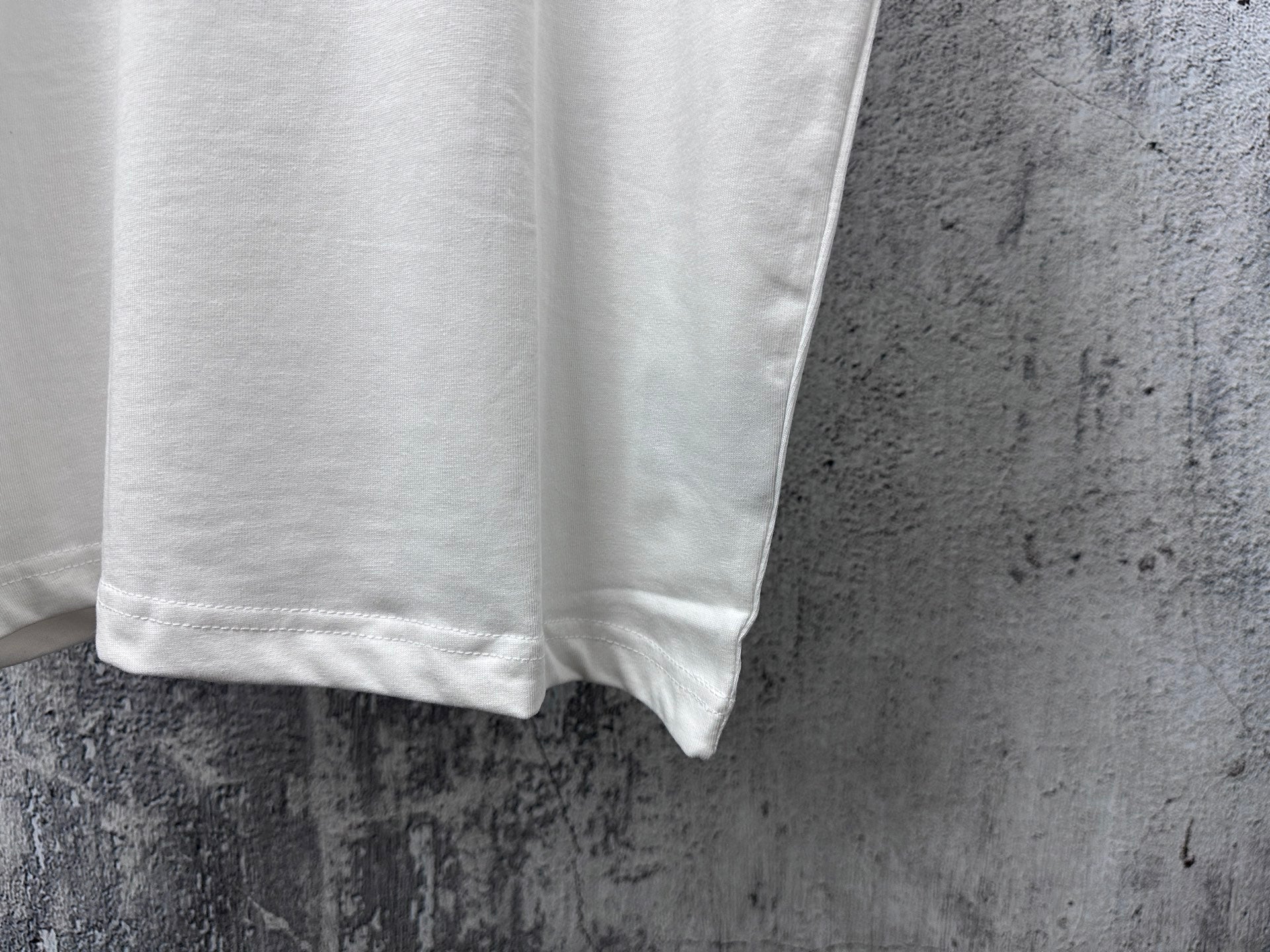 YSL 26S SHORT SLEEVED T-SHIRT 277