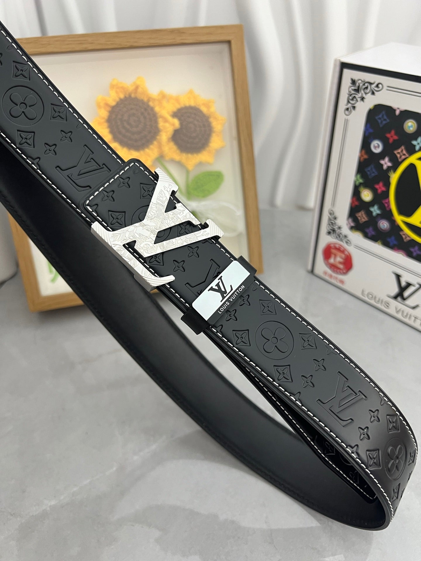 LV 25S BELT 38 MM IN BLACK CALFSKIN STAMP LOGO 593292