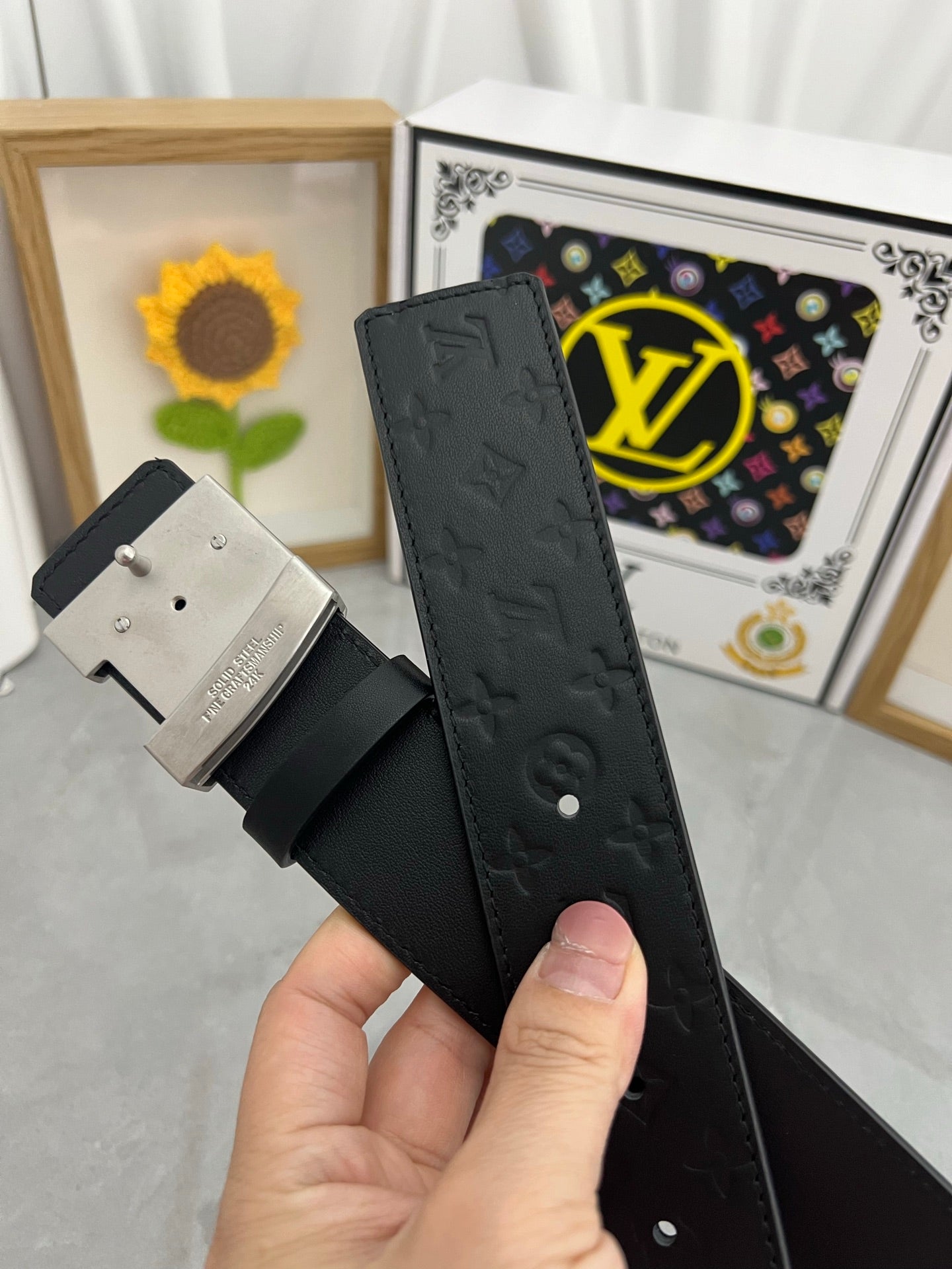 LV 25S BELT 38 MM IN BLACK CALFSKIN STAMP LOGO 593295
