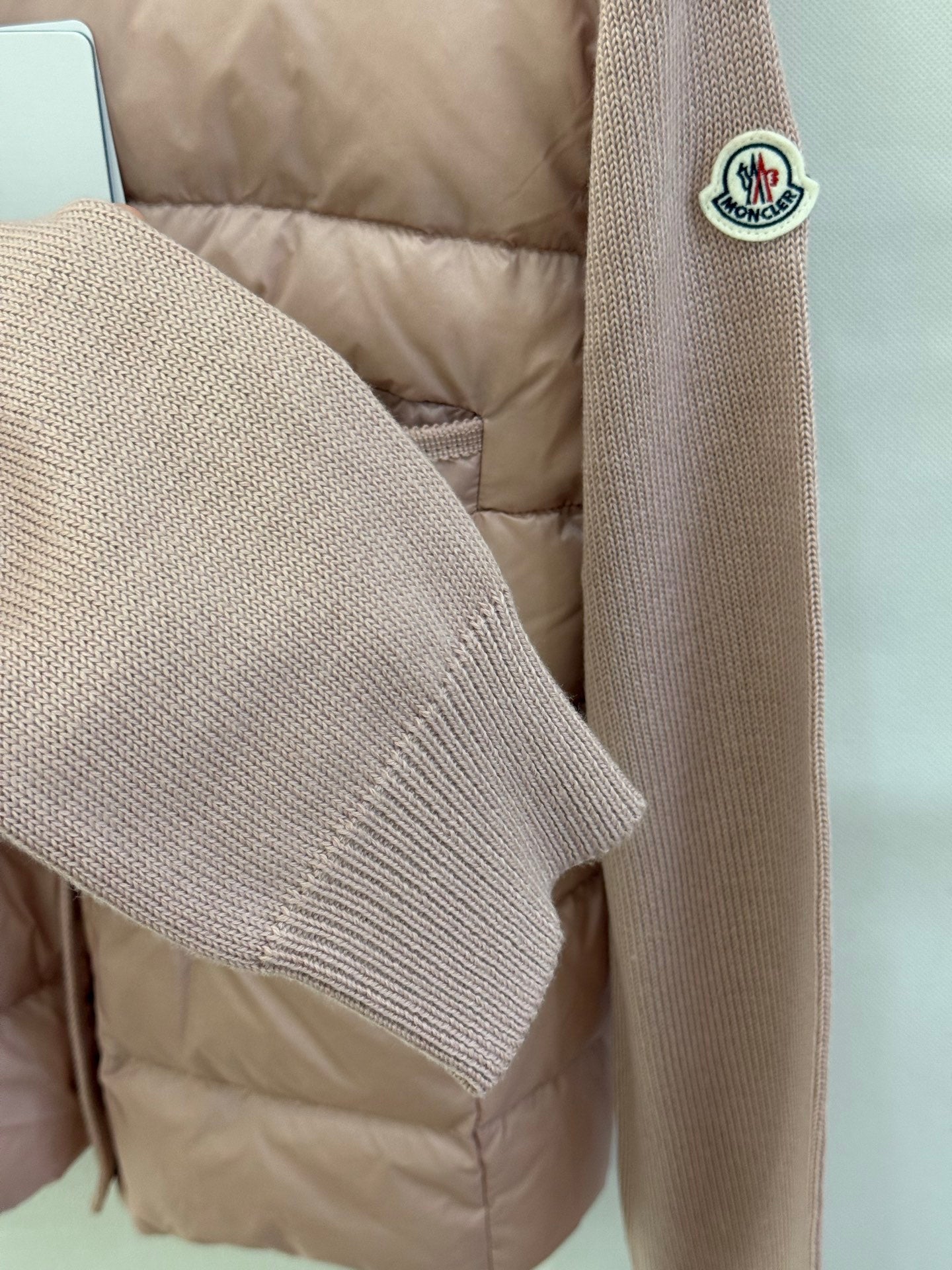 MONCLER 25S JACKET IN PINK 059