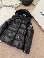 MONCLER 25S LONG-SLEEVE HOODED DOWN JACKET 323