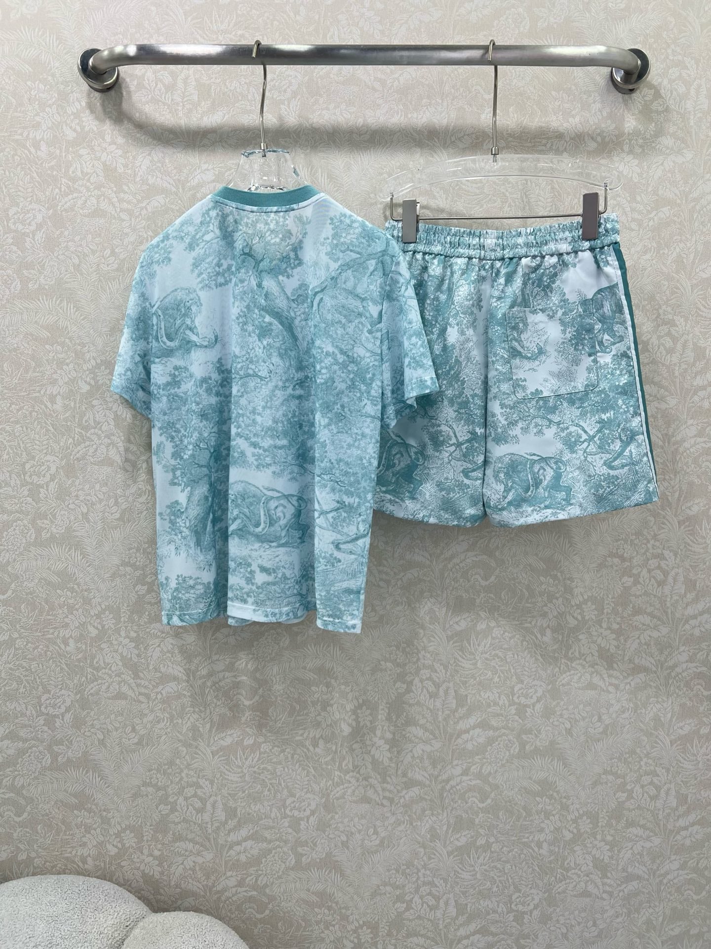 DIOR T-SHIRT AND SHORTS SET 269959