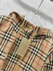 BURBERRY PLAID JACKET 275082