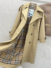 BURBERRY SELFORD-STYLE TRENCH COAT 275094