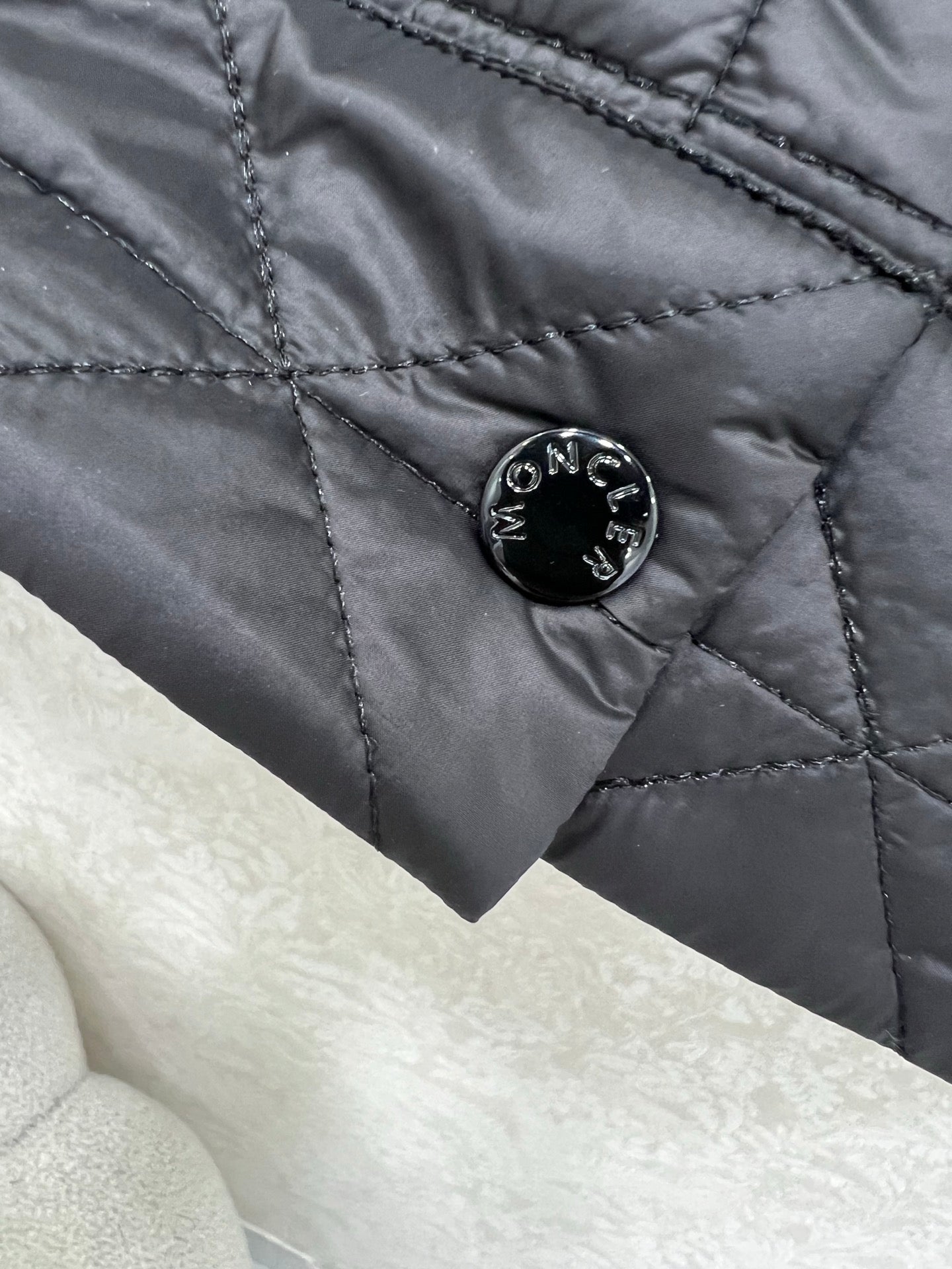 MONCLER 25S DOWN VEST IN BLACK 100