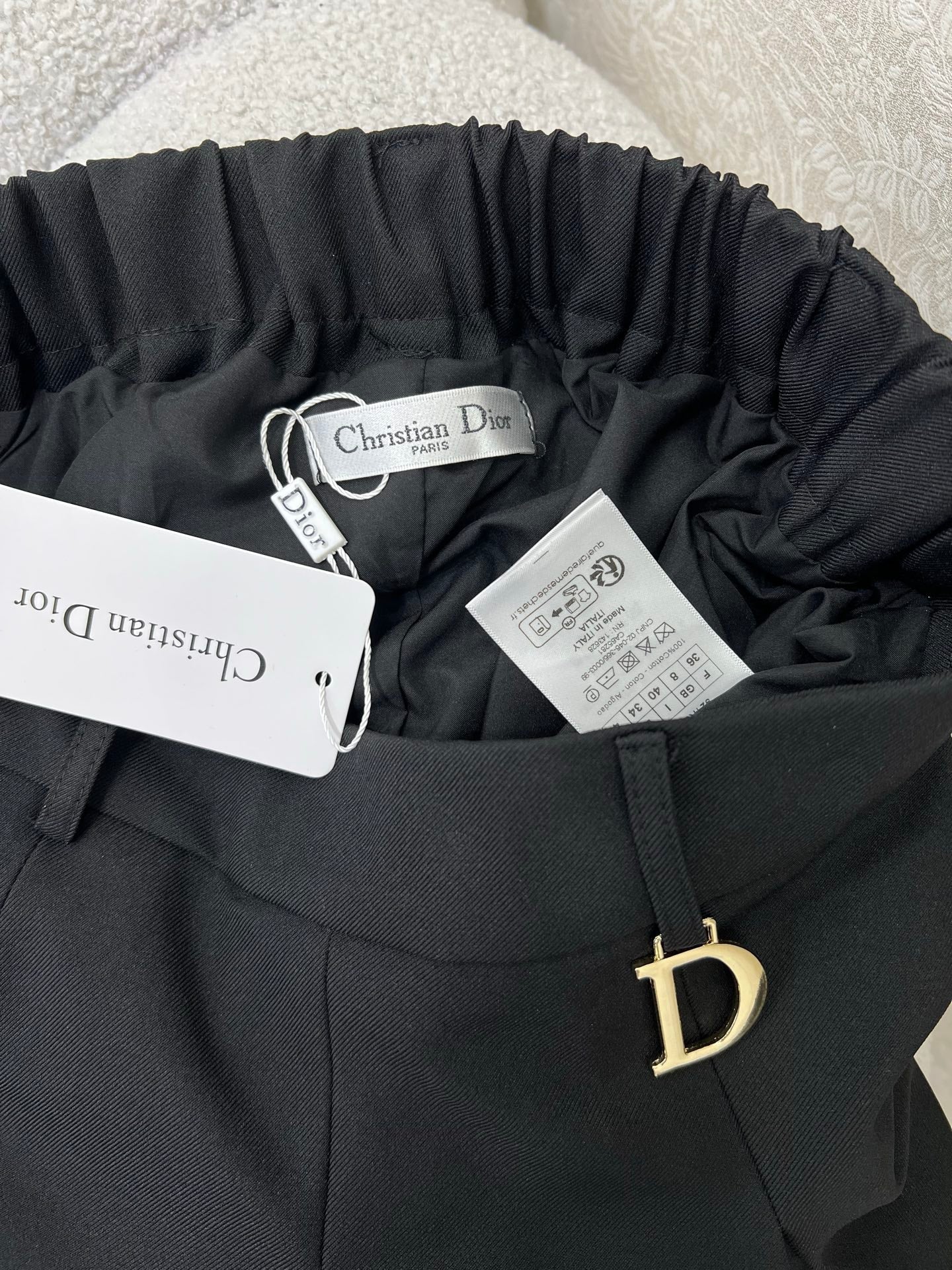 DIOR 25S PLEATED SKIRT STYLE 021