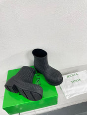 FIREMAN BOOTS IN BLACK RUBBER WITH ICONIC INTRECCIO MOTIF