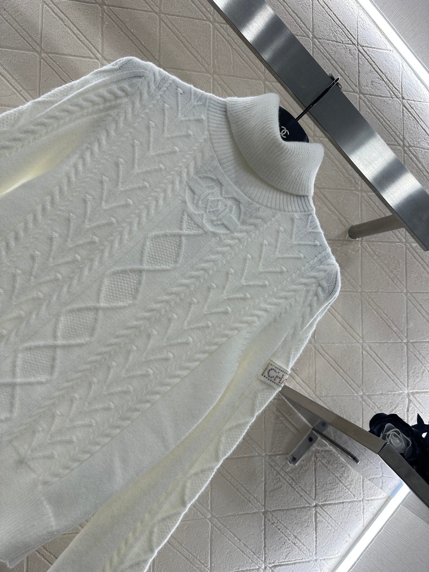 CHANEL 25S TURTLENECK SWEATER 455