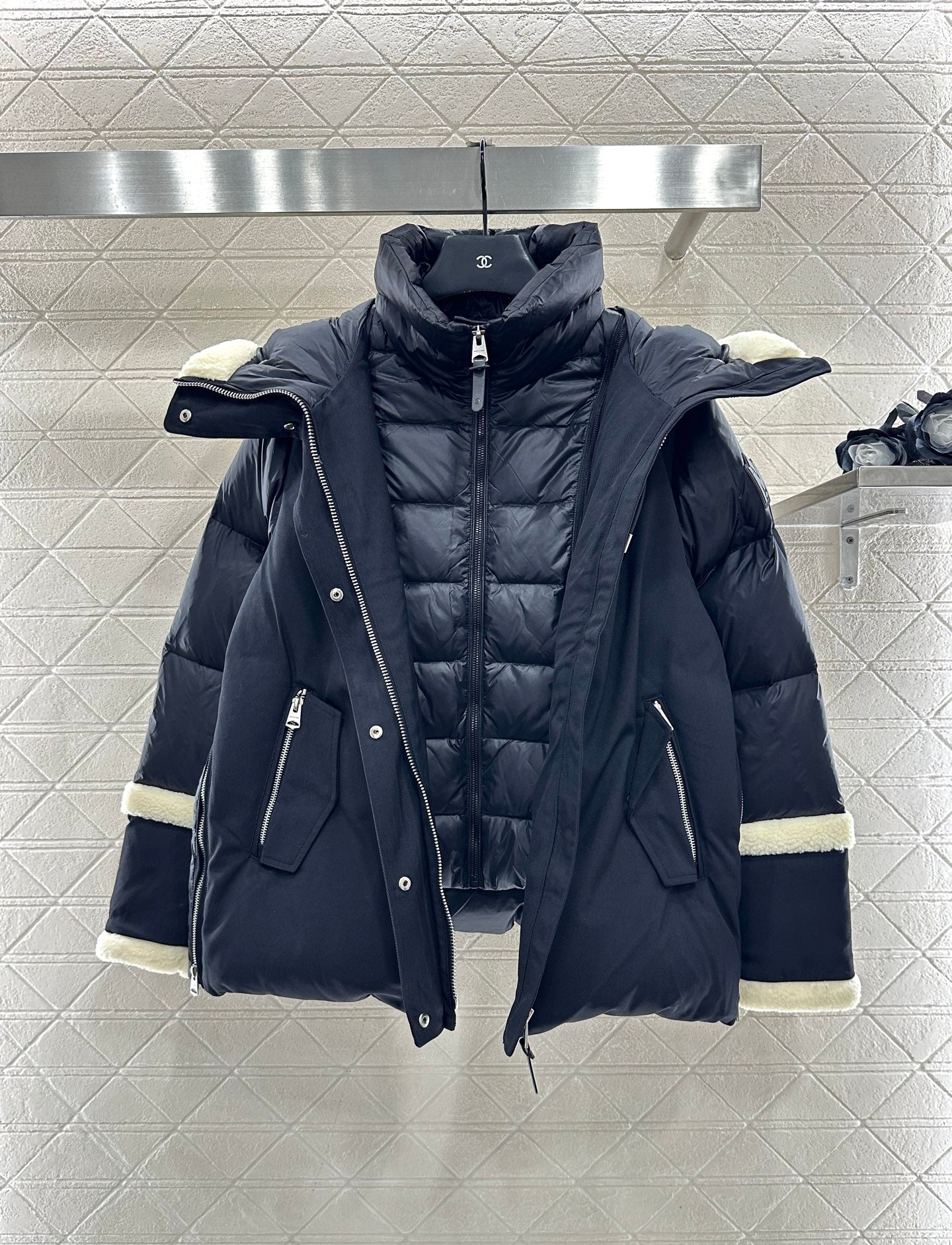 MONCLER 25S DOWN JACKET WITH HOOD 219