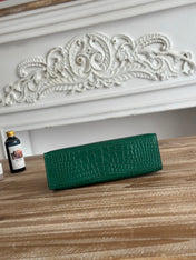 HM 26S KELLY MINI 22MM IN DARK GREEN CROC EMBOSSED CALFSKIN SILVER KELLY BUCKLE