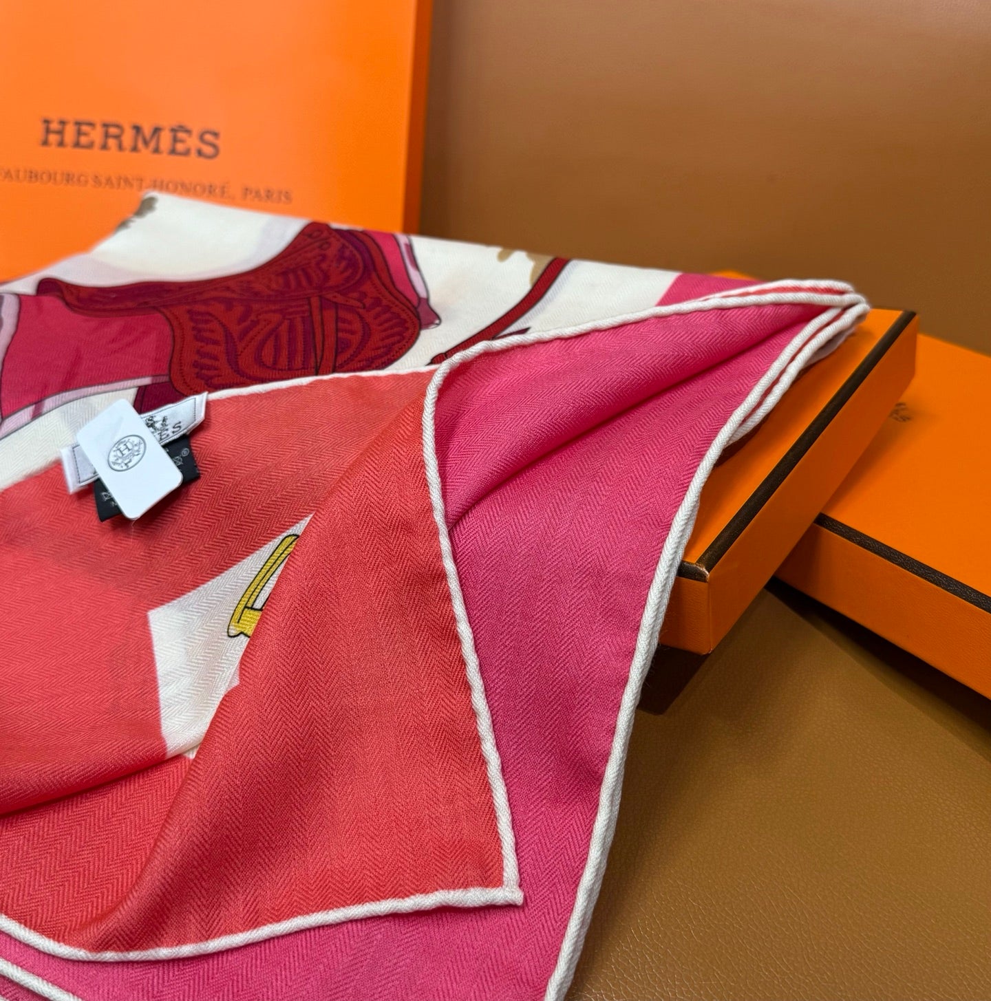 HERMES 26S SCARF 140 IN CASHMERE AND SILK 305966