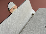INTERLOCKING WOC 20 IN WHITE GRAINY CALFSKIN GOLD HARDWARE