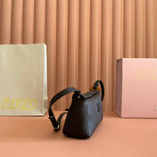 MIUMIU 26S POUCH BAG 18 IN BLACK CALFSKIN GOLD HARDWARE