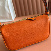 GUCCI 26S SHOULDER BAG 19 IN ORANGE CALFSKIN