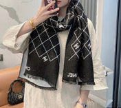 CHANEL 25S SCARF 195 CM IN CASHMERE 942782
