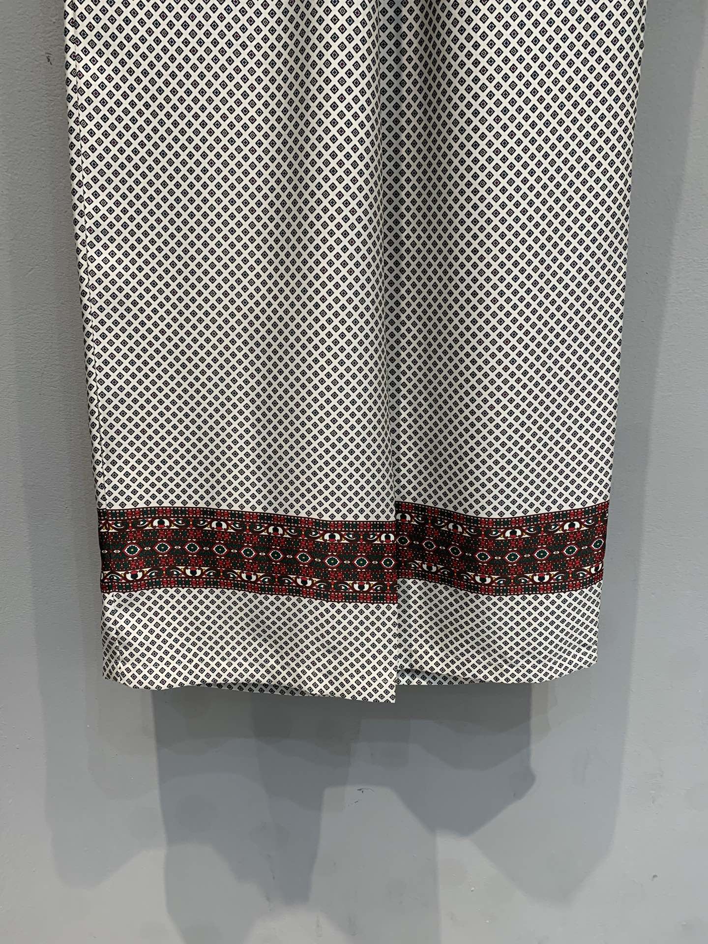 LORO PIANA 26S SILK PANTS 687