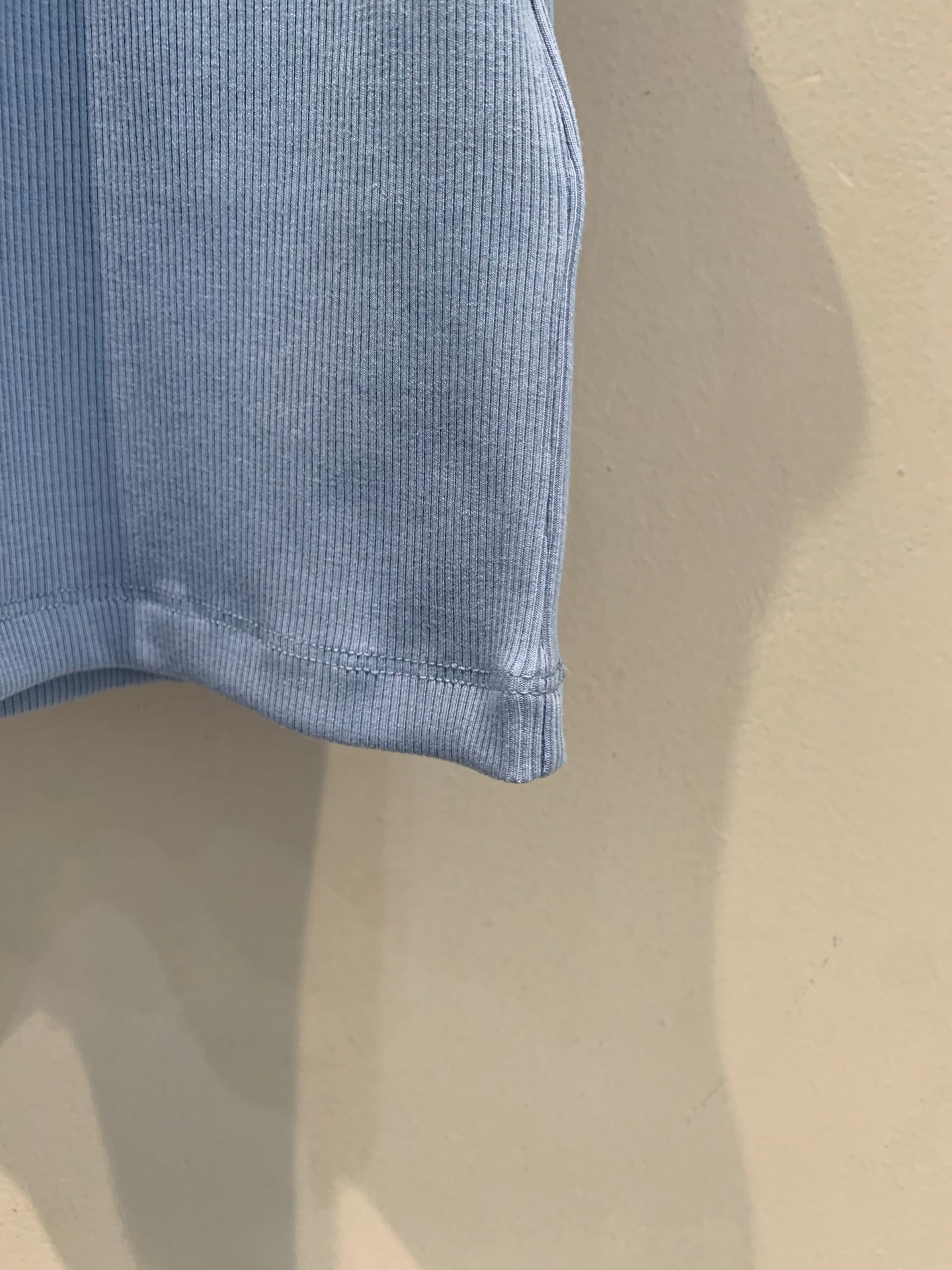 CELINE 26S SLEEVELESS TANK TOP 277