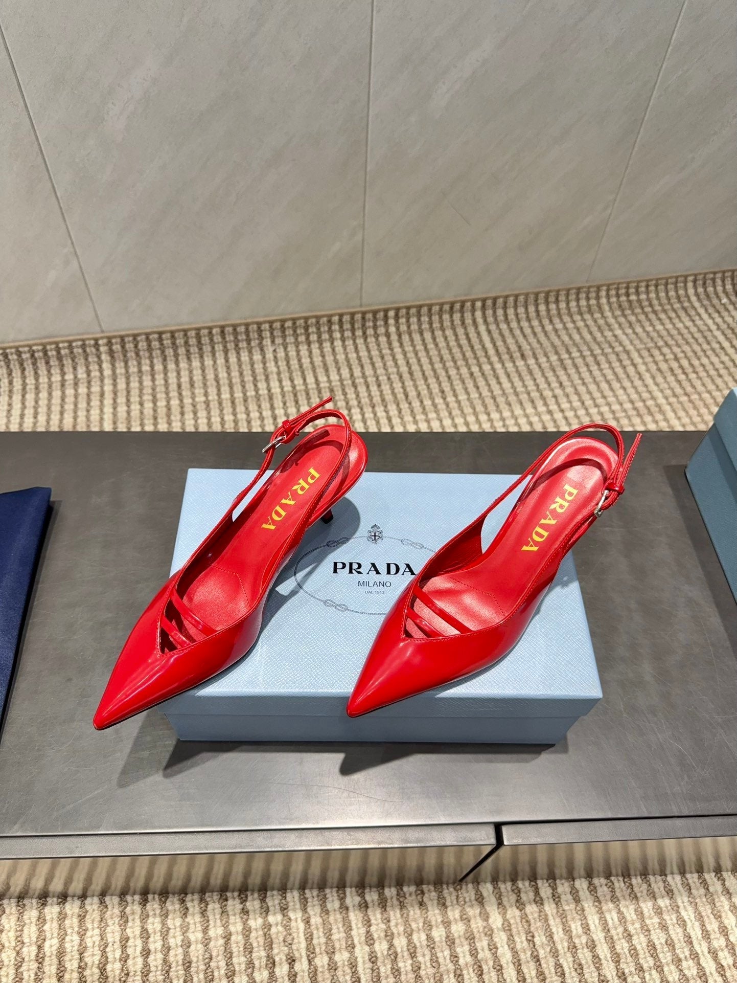 PRADA 26S POINTED TOE SLINGBACK HIGH HEELS 75MM IN BRIGHT RED CALFSKIN
