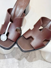 HM 26S HELIA SANDAL 70MM IN DARK BROWN CALFSKIN