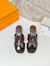 HM 26S HELIA SANDAL 70MM IN DARK BROWN CALFSKIN