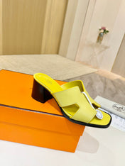 HM 26S HELIA SANDAL 70MM IN YELLOW CALFSKIN