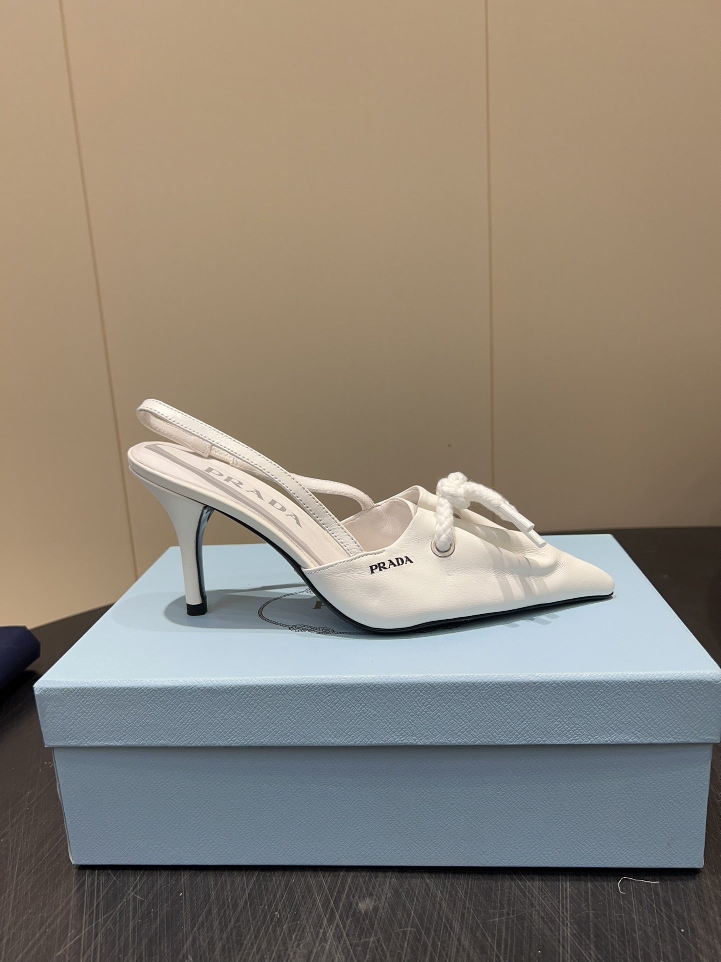 PRADA 25S POINTED TOE SLINGBACK 85MM IN WHITE LAMBSKIN WITH TIE UP DESIGN