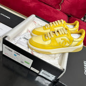 TRAINERS IN BRIGHT YELLOW SHINY CALFSKIN