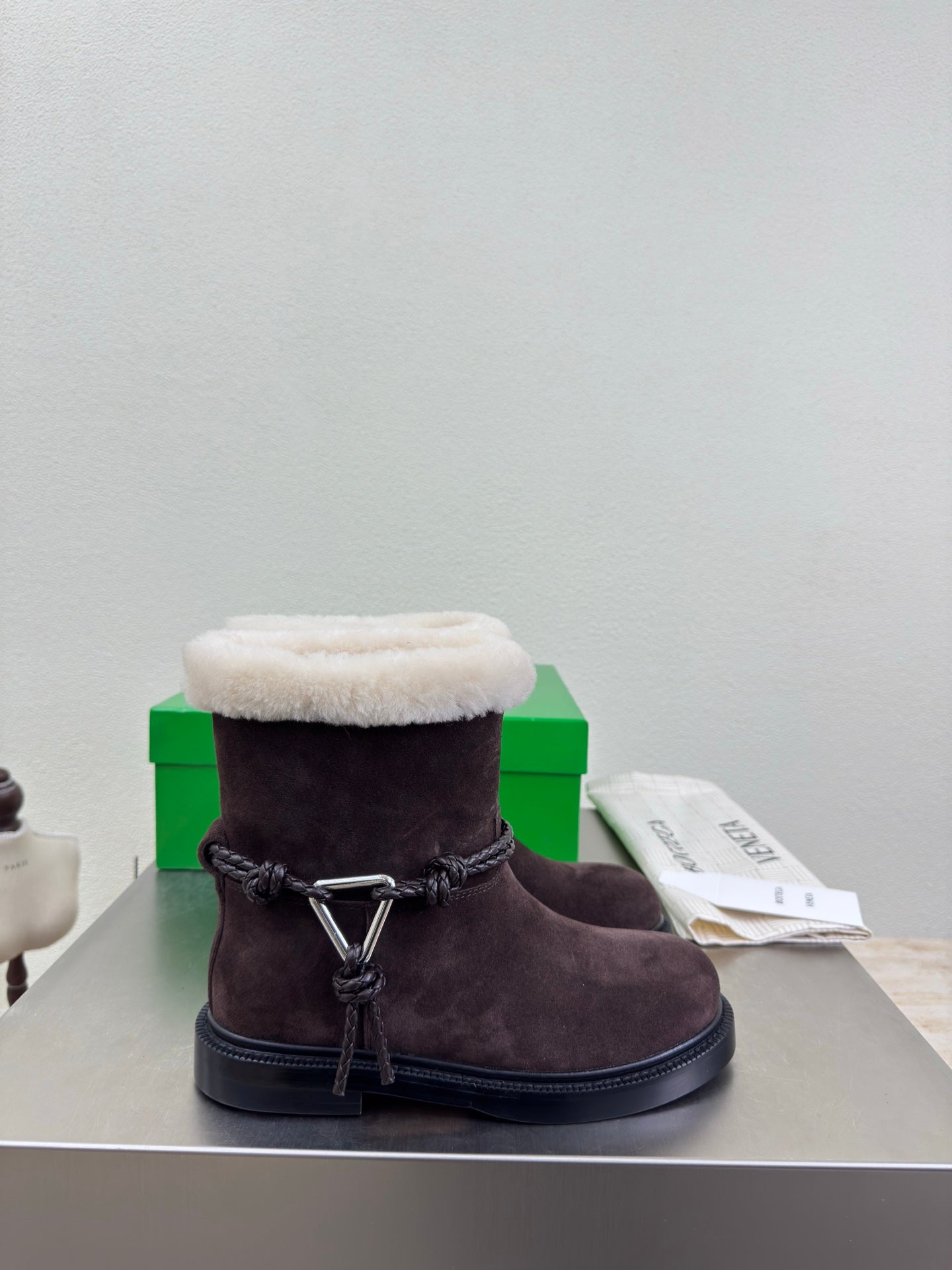 BOTTEGA VENETA 26S FUR-LINED BOOTS IN DARK BROWN SUEDE AND WHITE WOOL