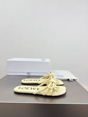 LOEWE 26S FLAMENCO KNOT SANDAL IN BUTTER YELLOW CALFSKIN