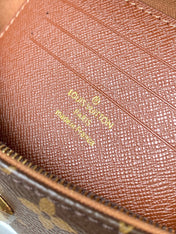 WALLET ON CHAIN IVY 23.5 IN BROWN MONOGRAM CANVAS GOLD LOCK