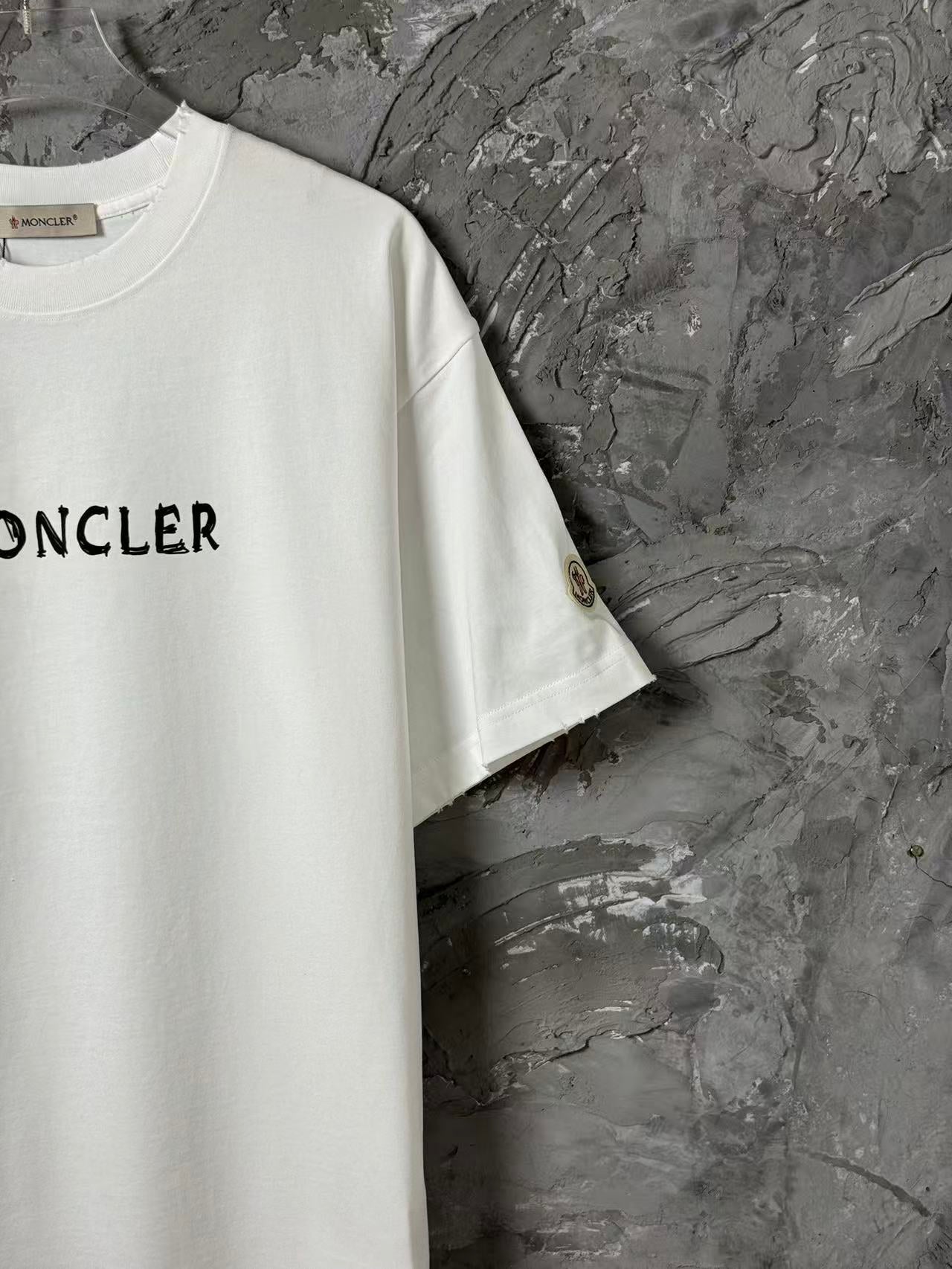 MONCLER 26S T-SHIRT 513